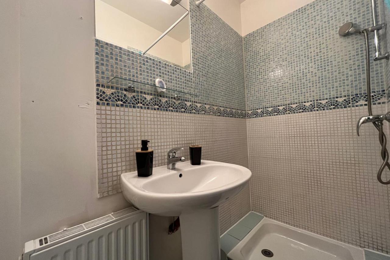 تورنو-سور-رون Le Studio Theolier Downtown - Close To Pedestrian Street المظهر الخارجي الصورة