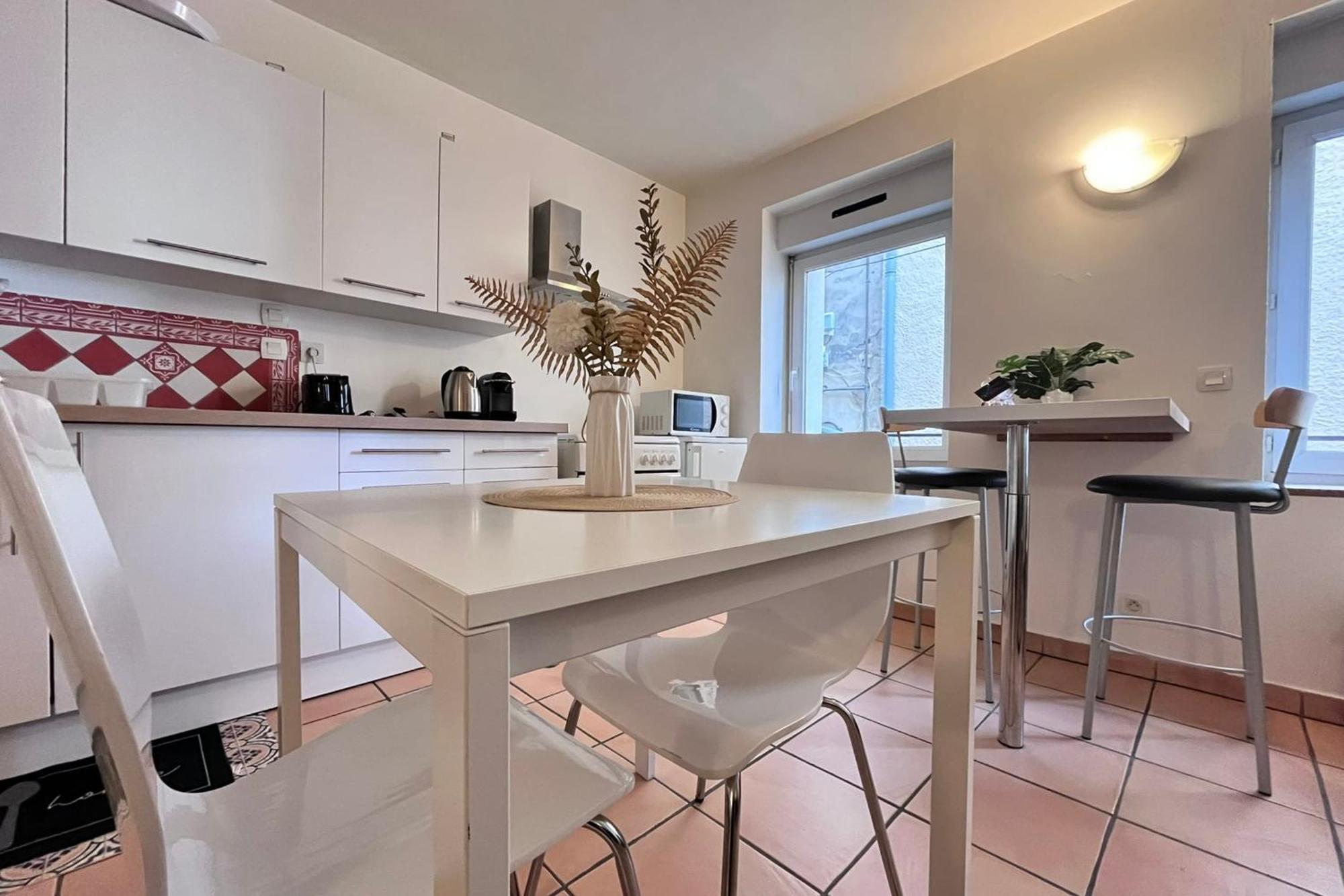 تورنو-سور-رون Le Studio Theolier Downtown - Close To Pedestrian Street المظهر الخارجي الصورة